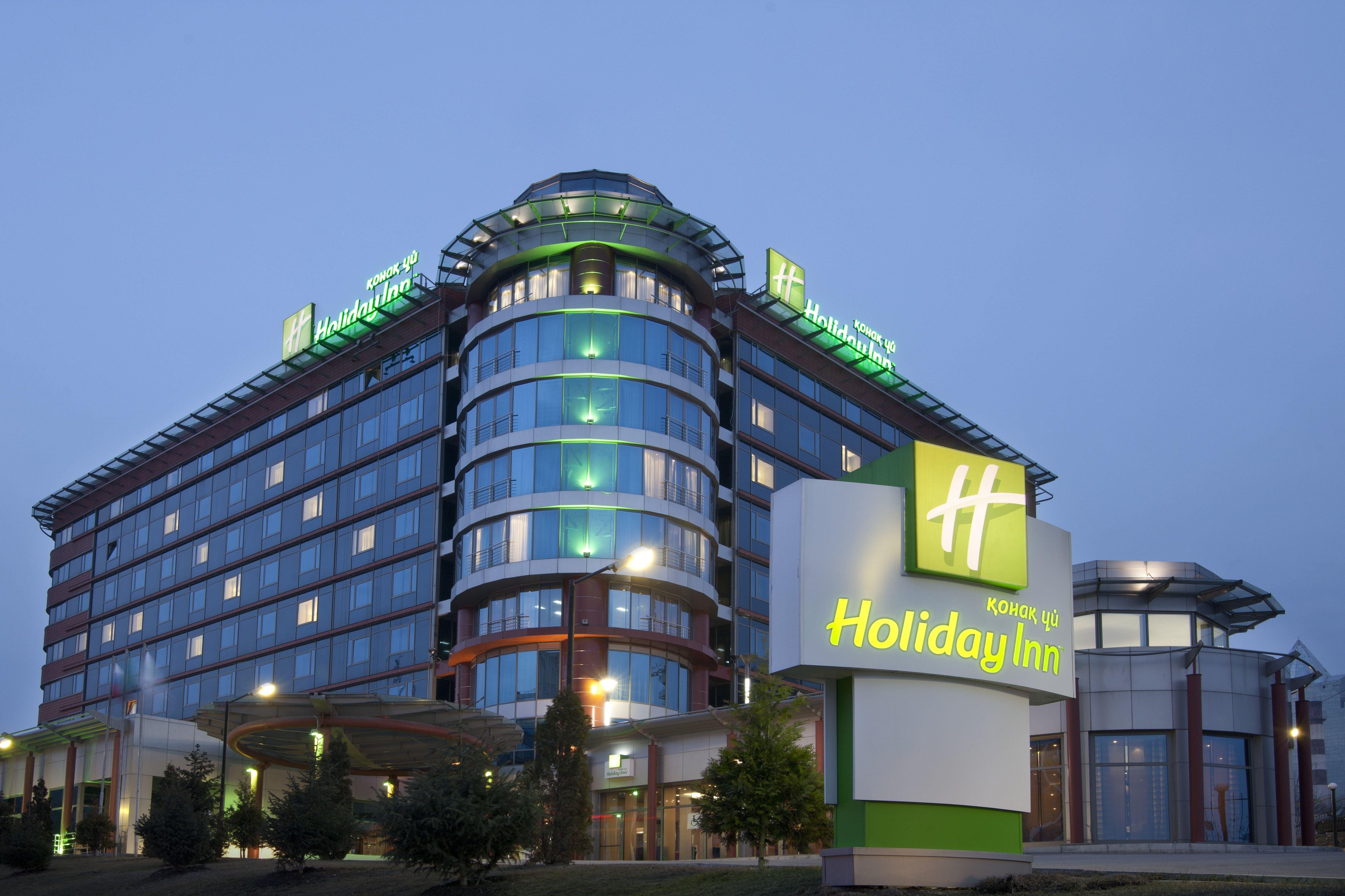 Holiday Inn Almaty By Ihg Exterior photo
