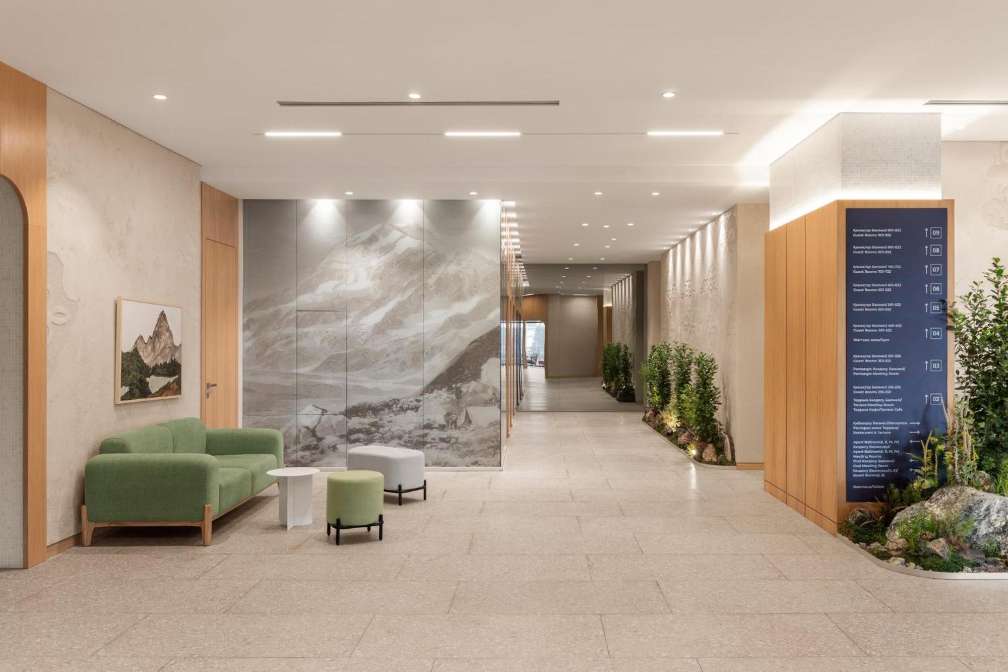 Holiday Inn Almaty By Ihg Exterior photo